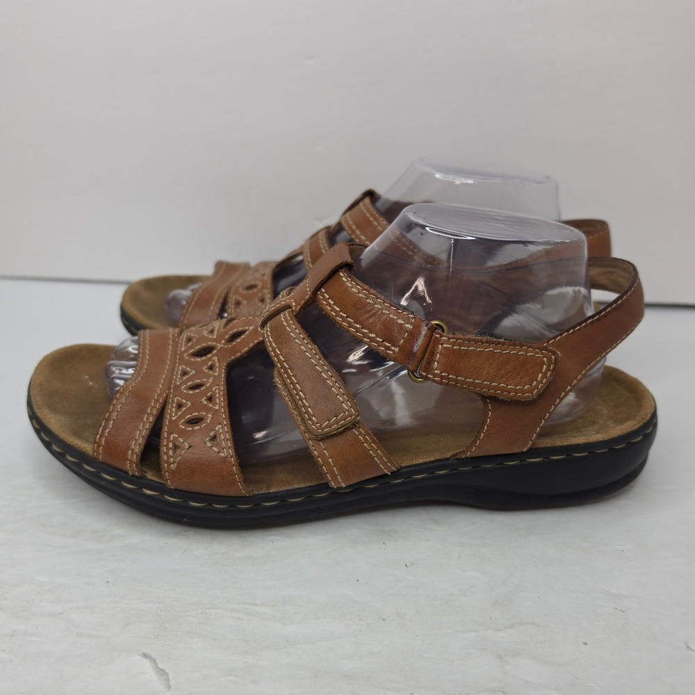Clarks Strappy Sandals Women 9W Tan Leather Laser Cut Comfort 26100392